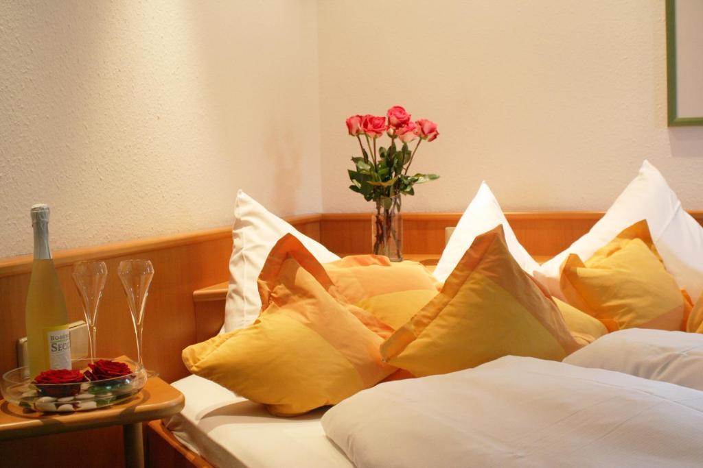Pilgerhof Und Rebmannshof Hotel Uhldingen-Mühlhofen Eksteriør billede