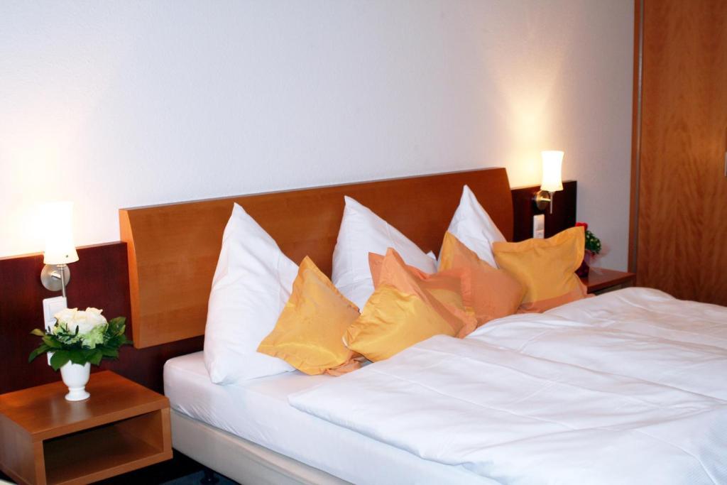 Pilgerhof Und Rebmannshof Hotel Uhldingen-Mühlhofen Eksteriør billede